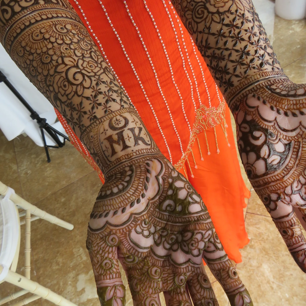 Inspibe design henna photo 2