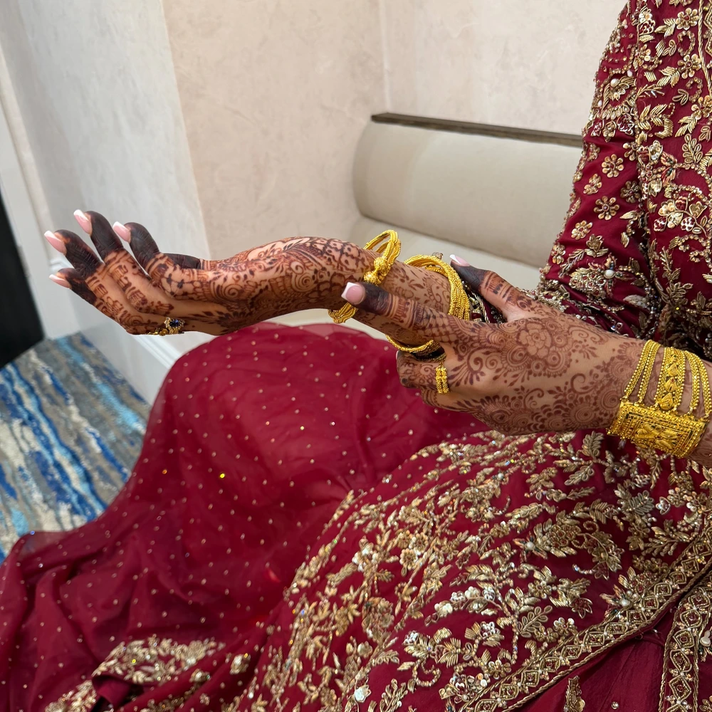 MomentsByImaan photo 2