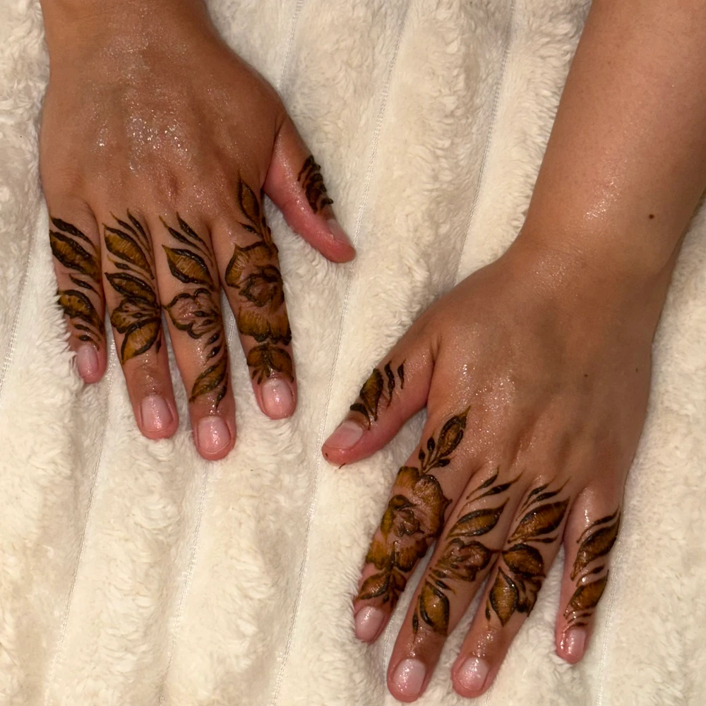 Mehndi by Fahms photo 5