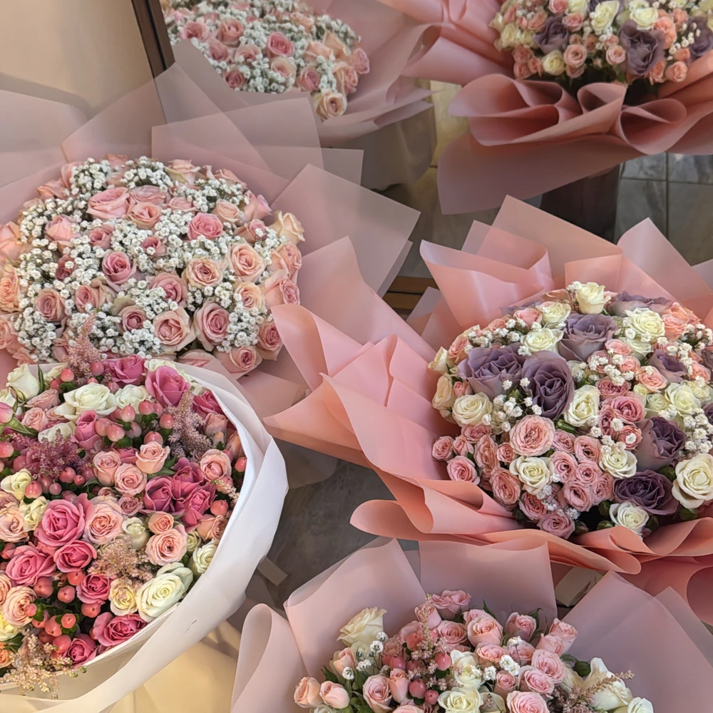 The florist company photo 1