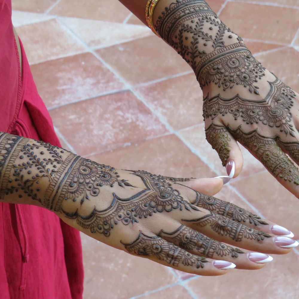 Inspibe design henna photo 1