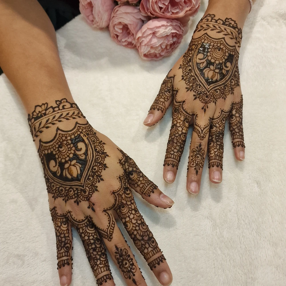 Henna and Scrub photo 5
